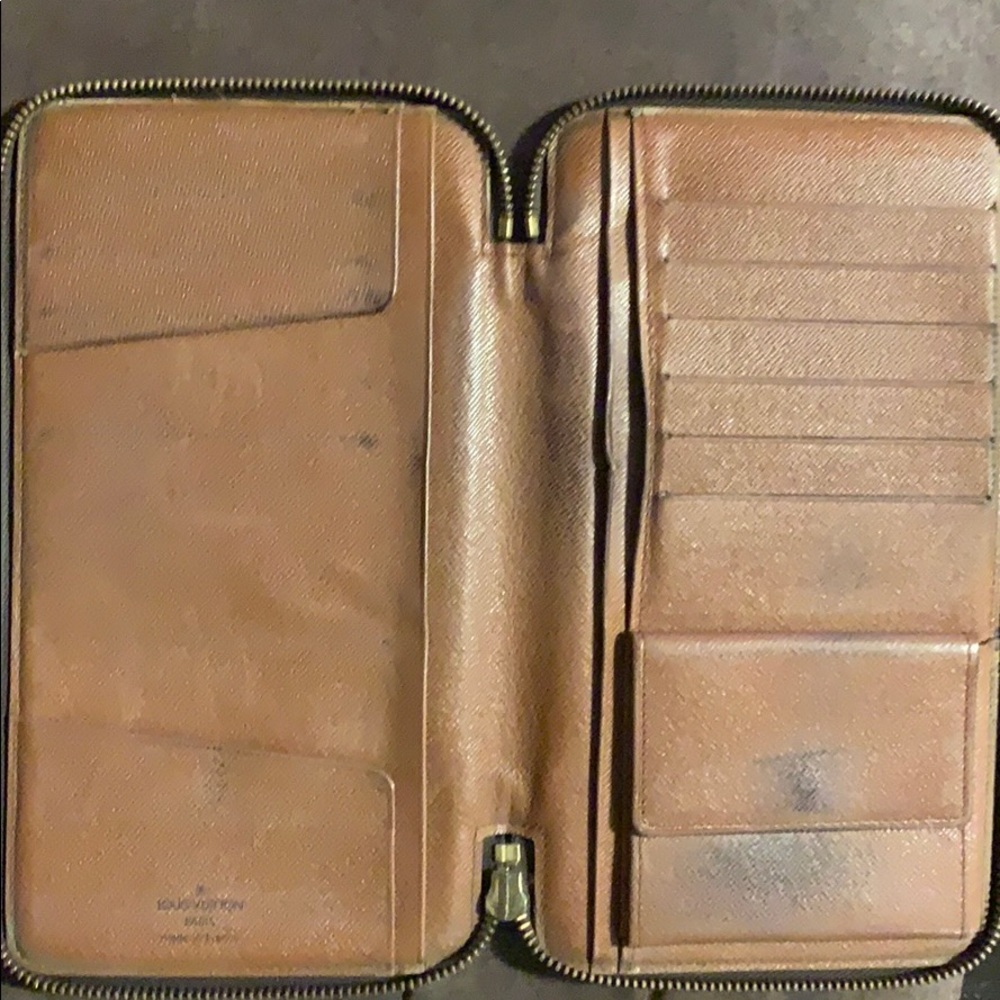 Louis Vuitton Zippy Organizer - Picture 3 of 8
